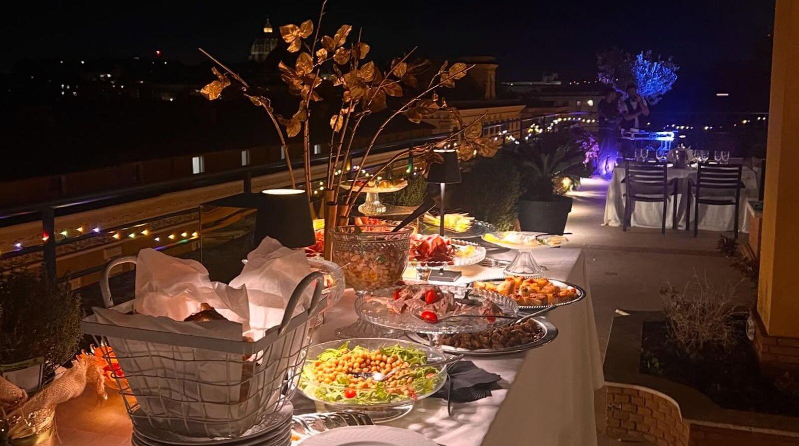 navona-queen-rome-rooftop-corso-vittorio-emanuele-palazzo-bassi-evento-privato-laurea-compleanno-anniversario-ricorrenza-speciale-roma