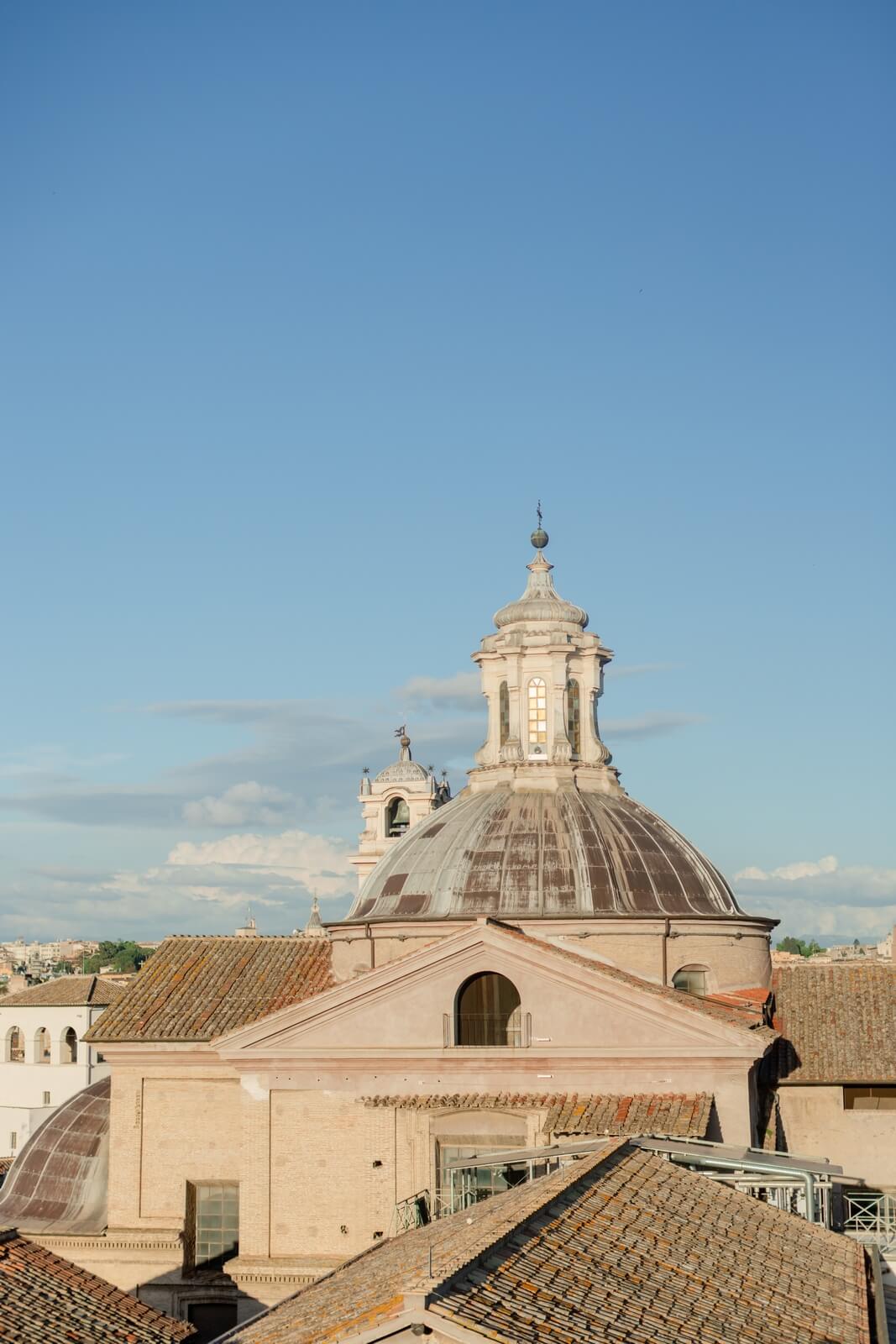 navona-queen-rome-rooftop-roma-centro-corso-vittorio-emanuele-palazzo-bassi-idromassaggio-terrace-campo-de-fiori-gianicolo-romantic-proposal-proposta-romantica-panorama-view-vista-roma-10