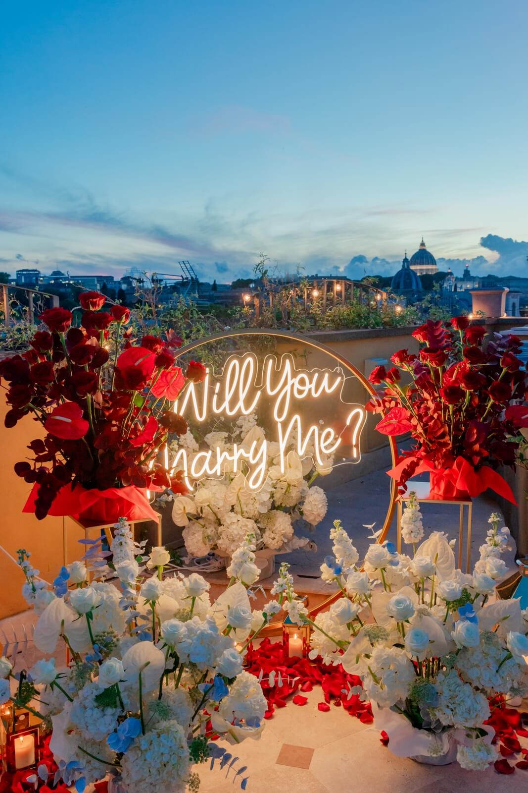navona-queen-rome-rooftop-roma-centro-corso-vittorio-emanuele-palazzo-bassi-idromassaggio-terrace-campo-de-fiori-gianicolo-romantic-proposal-proposta-romantica-panorama-view-vista-roma-16